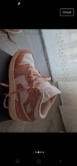 Jordan rosa e bianche