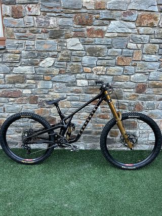 Bicicleta Descenso Començal Supreme V5