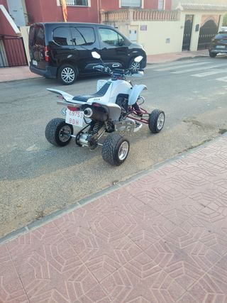 Quad Yamaha Raptor 660