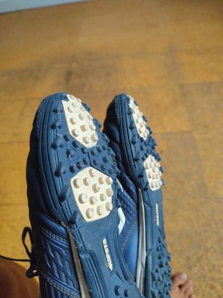 Botas de fútbol Kipsta multitaco T42