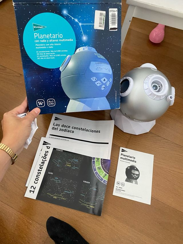 proyector Planetario con Radio y Altavoz