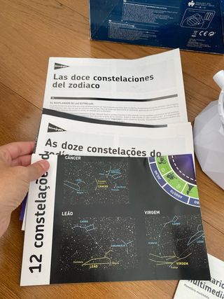 proyector Planetario con Radio y Altavoz