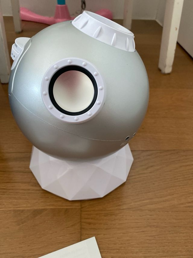 proyector Planetario con Radio y Altavoz