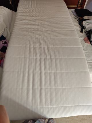 Colchón Ikea 90cm + somier de regalo