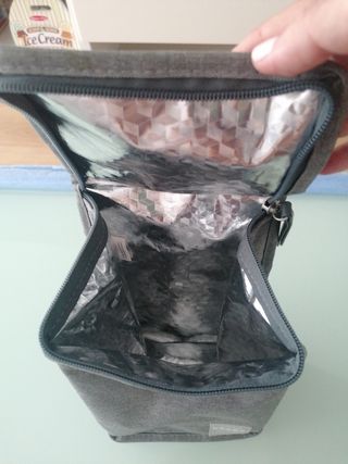 Nevera porta biberón y comida de bebé Beaba