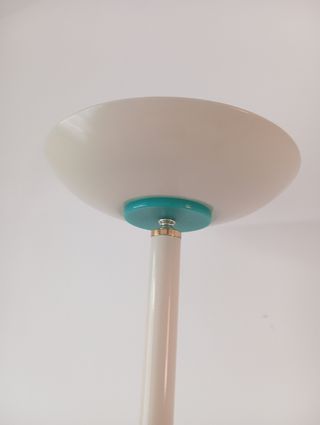 Lámpara de pie moderna