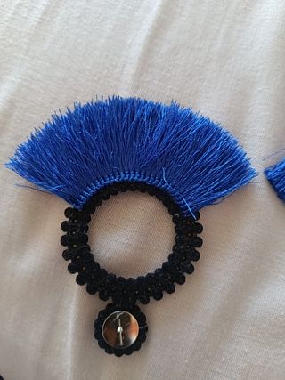 Pendientes grandes azul flamenca