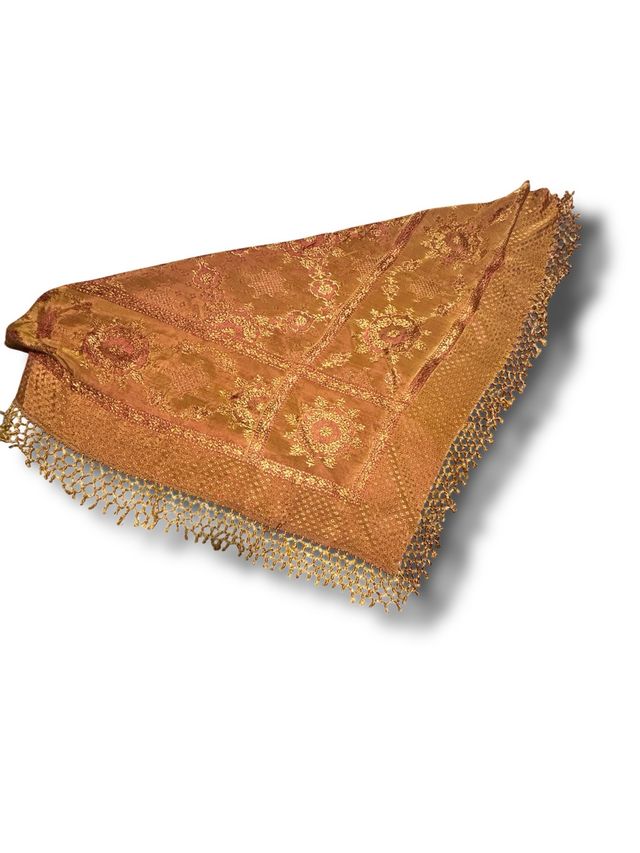 Mantón antiguo de seda huertana
