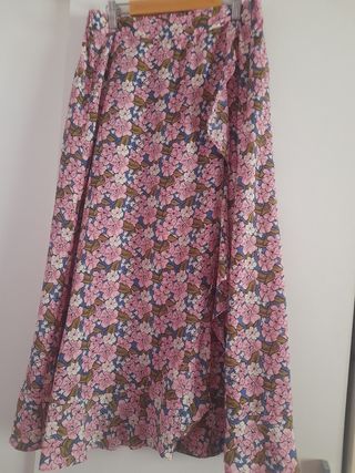 Falda larga floral