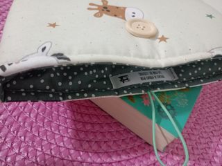 Funda para libros con cierre de botón