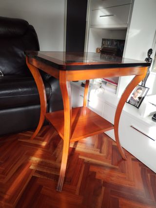 Mesa de salón rinconera madera con cristal 