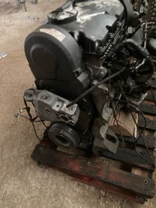 Motor VW Golf 115cv AJM