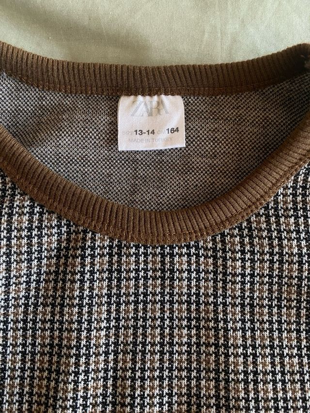 Chaleco de punto a cuadros Zara talla 13-14