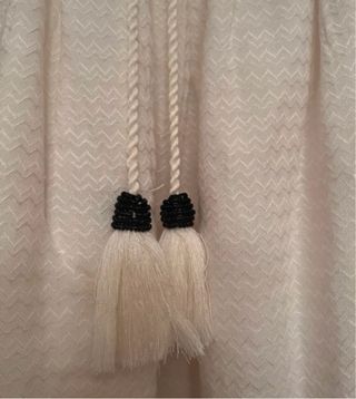 Minifalda Zara blanca rota