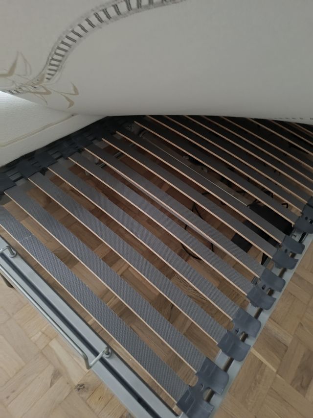 Cama articulada Kinglat 160 cm con colchones