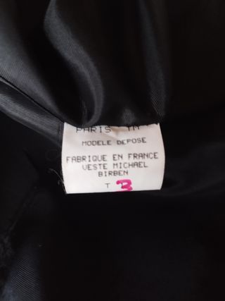 Americana Mark Harold Negra