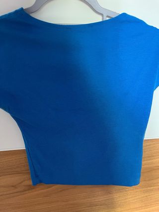 Camiseta manga corta azul Zara