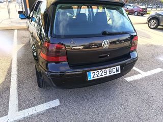 Volkswagen Golf 2000