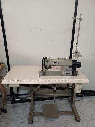 Máquina de coser industrial JUKI DMN-5420-4