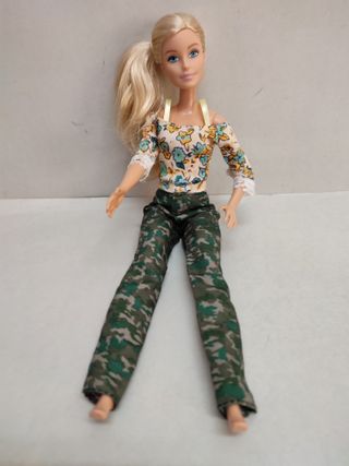 Muñeca Barbie con Bicicleta 2015