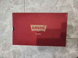 Bambas Levi's grises y blancas talla 35