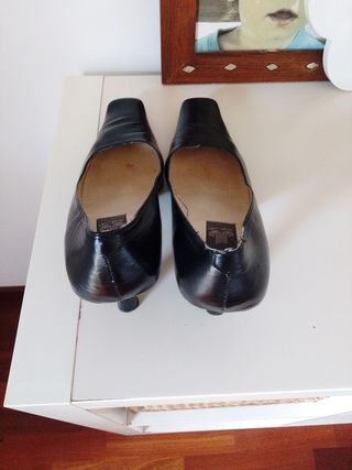 Zapatos Piel Tacón Medio Talla 40