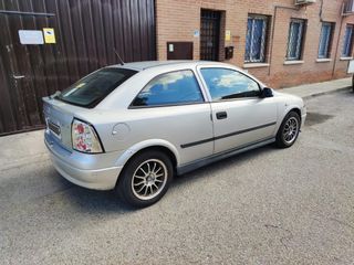 Opel Astra 2003