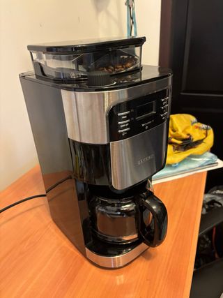 Cafetera Severin con molinillo - Nueva