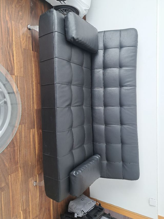 Mesa Llanta BBS + Sofá cama Negro