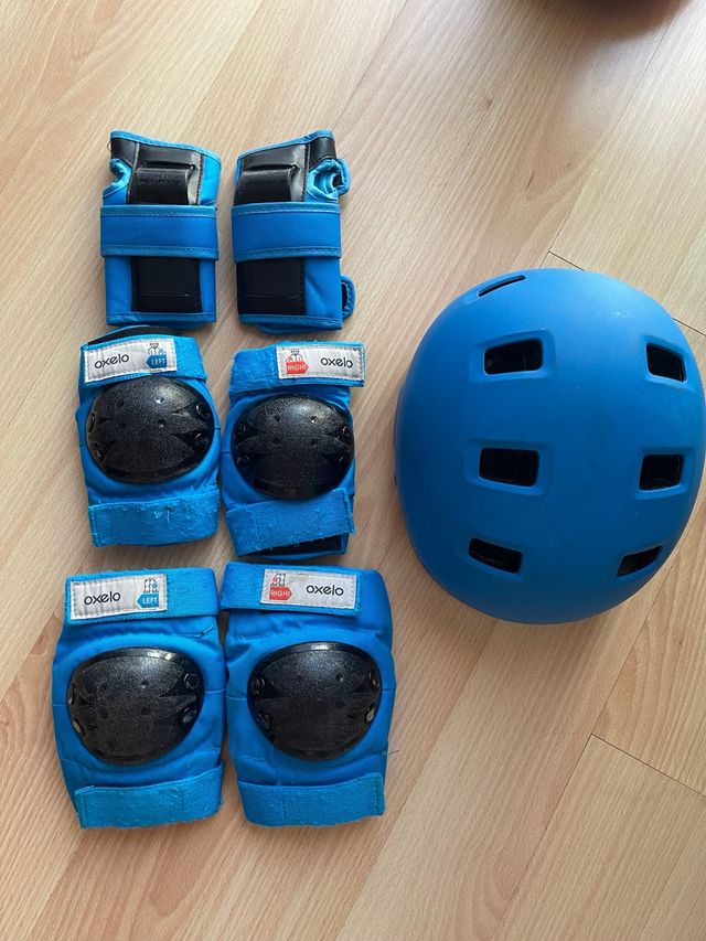Casco y protecciones Oxelo para patinar