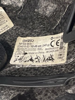 Casco y protecciones Oxelo para patinar