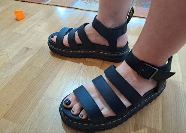 Sandalias Dr. Martens Negras