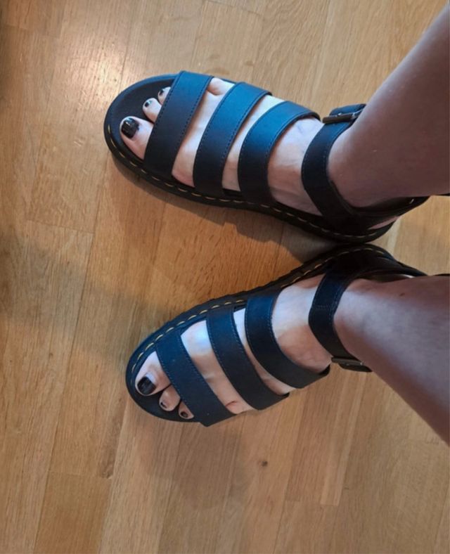 Sandalias Dr. Martens Negras