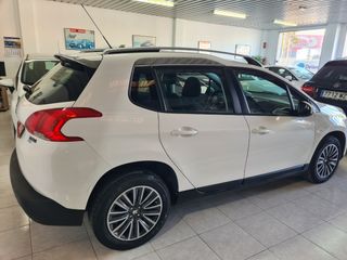 Peugeot 2008 2015 1.6 E-HDI 92 CV