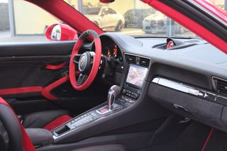 PORSCHE 911 GT2 RS 700 CV
