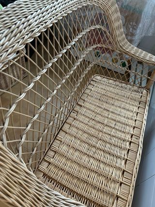 Sofá de mimbre natural