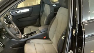 Volvo XC40 B3 PLUS BLACK EDITION 2025 KM0!