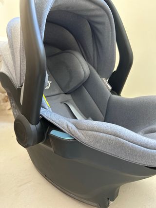 Silla de coche UPPAbaby MESA gris