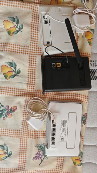 Router 4G. Varios modelos y precios. Leer anuncio.