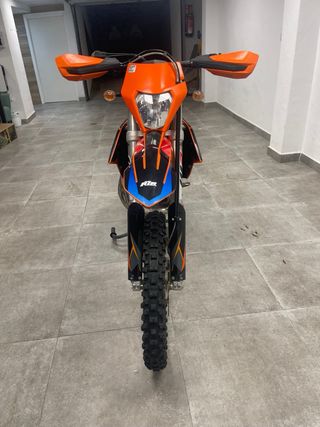 KTM 150 EXC TPI 2021 ¡¡Solo 1600kms!!