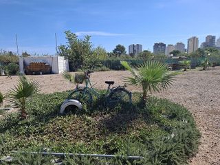 Terreno en venta en Guardamar Playa en Guardamar del Segura
