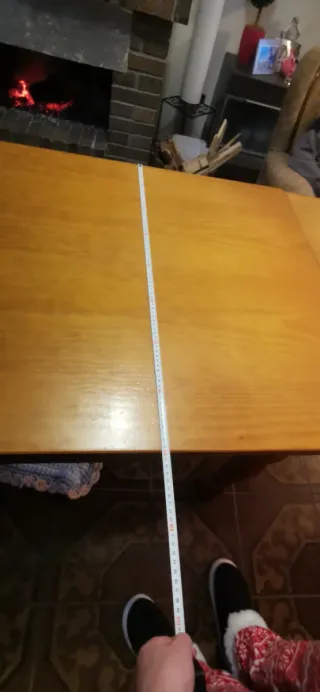 Mesa de cocina de madera