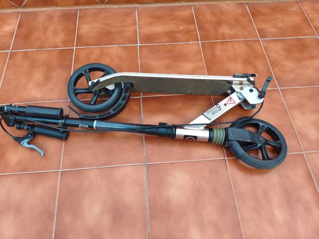 Monopattino Oxelo MID 9 grigio