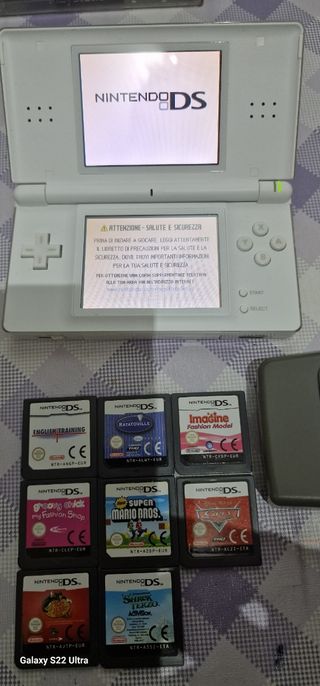 Nintendo DS Bianca con 9 giochi