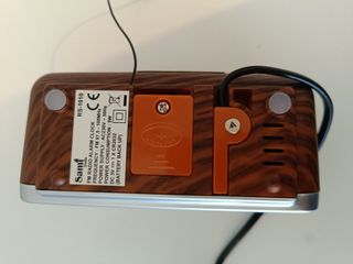 Radio Reloj Despertador Digital Sami