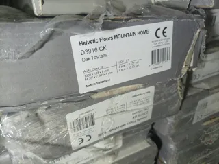 Suelo laminado  NUEVO (9€ M2)