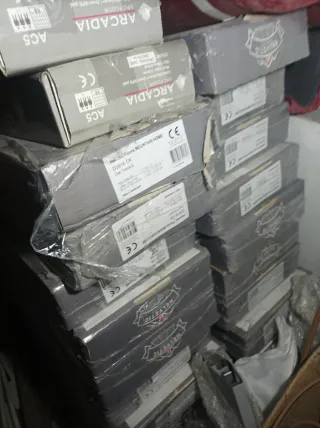 Suelo laminado  NUEVO (9€ M2)