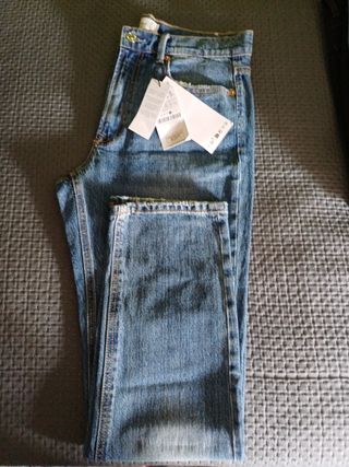 Pantalón vaquero Stradivarius azul