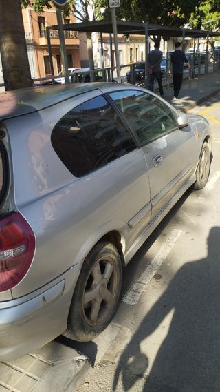 Nissan Almera 2001