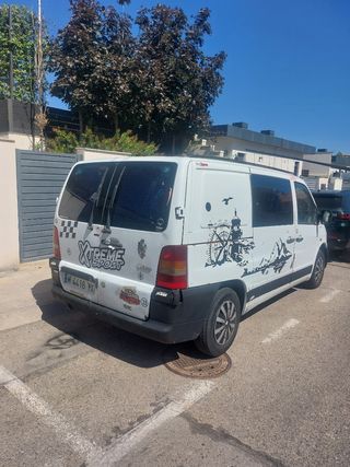 Mercedes-Benz Vito 2000